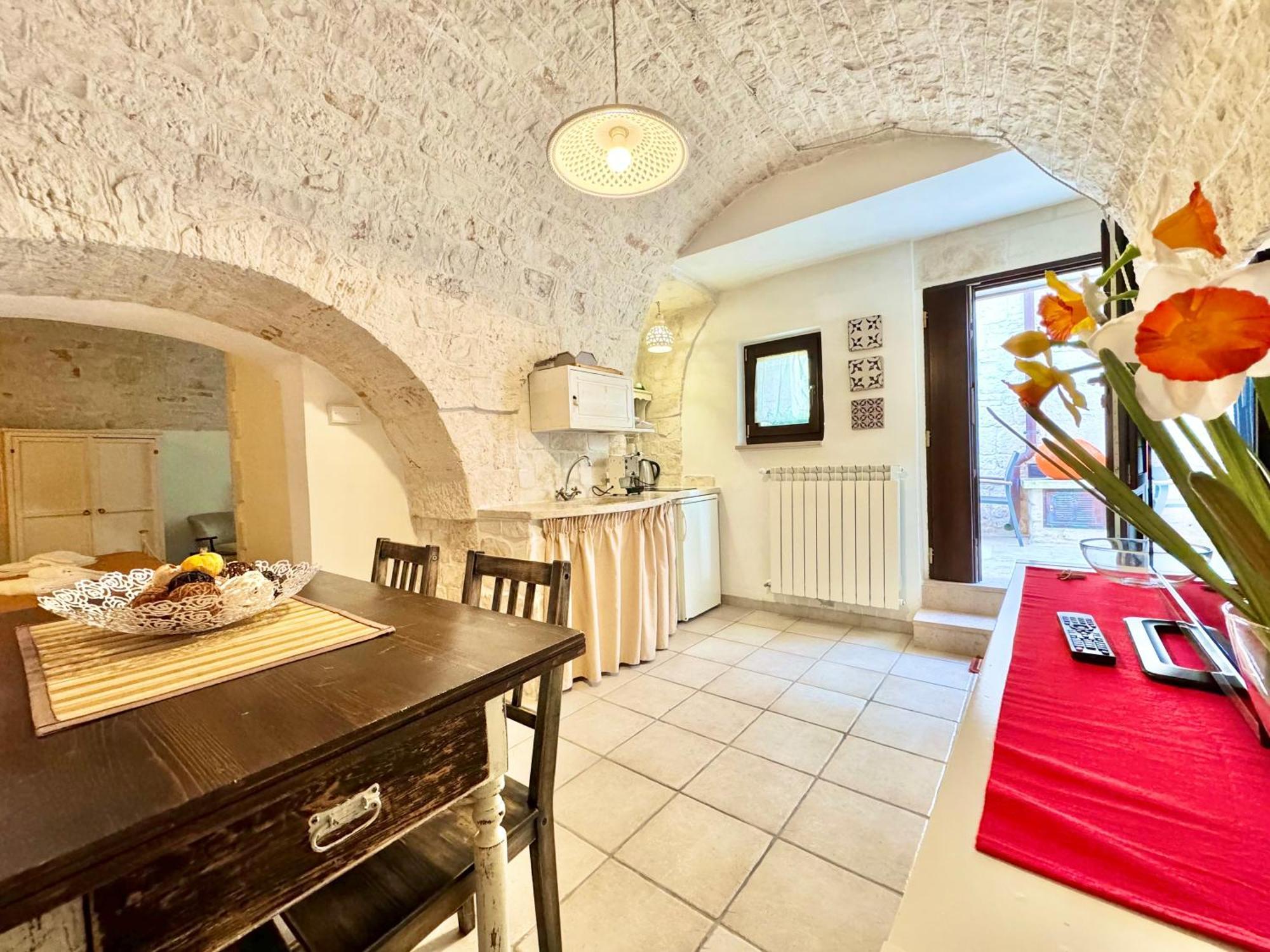 Trulli Moon Villa Alberobello Bagian luar foto