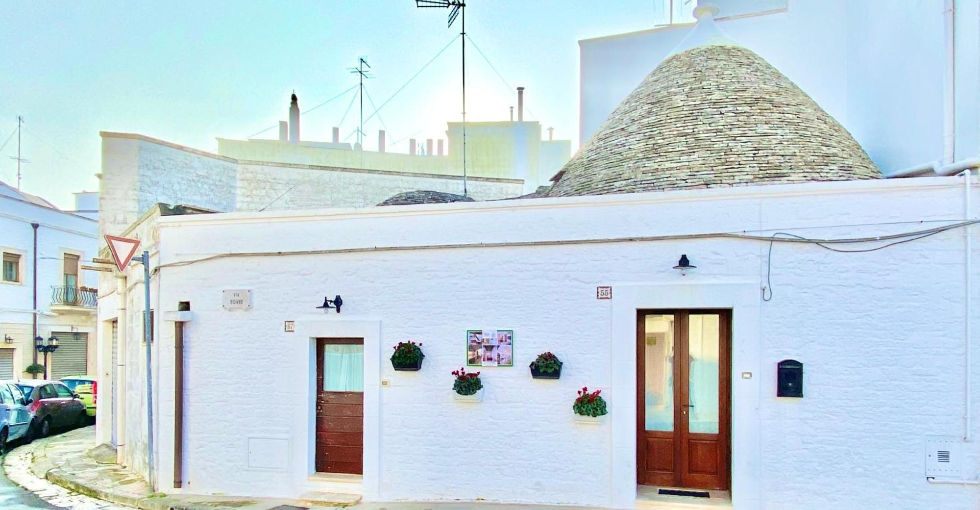 Trulli Moon Villa Alberobello Bagian luar foto